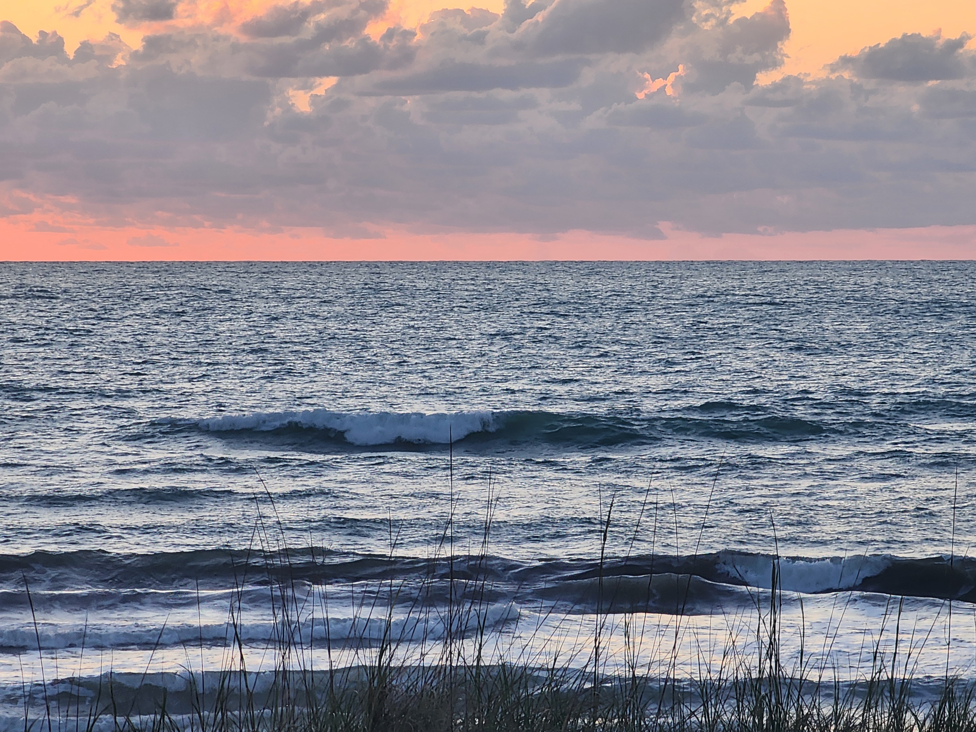 Cocoa Beach surf conditions at Picnic Tables — 2026-04-23