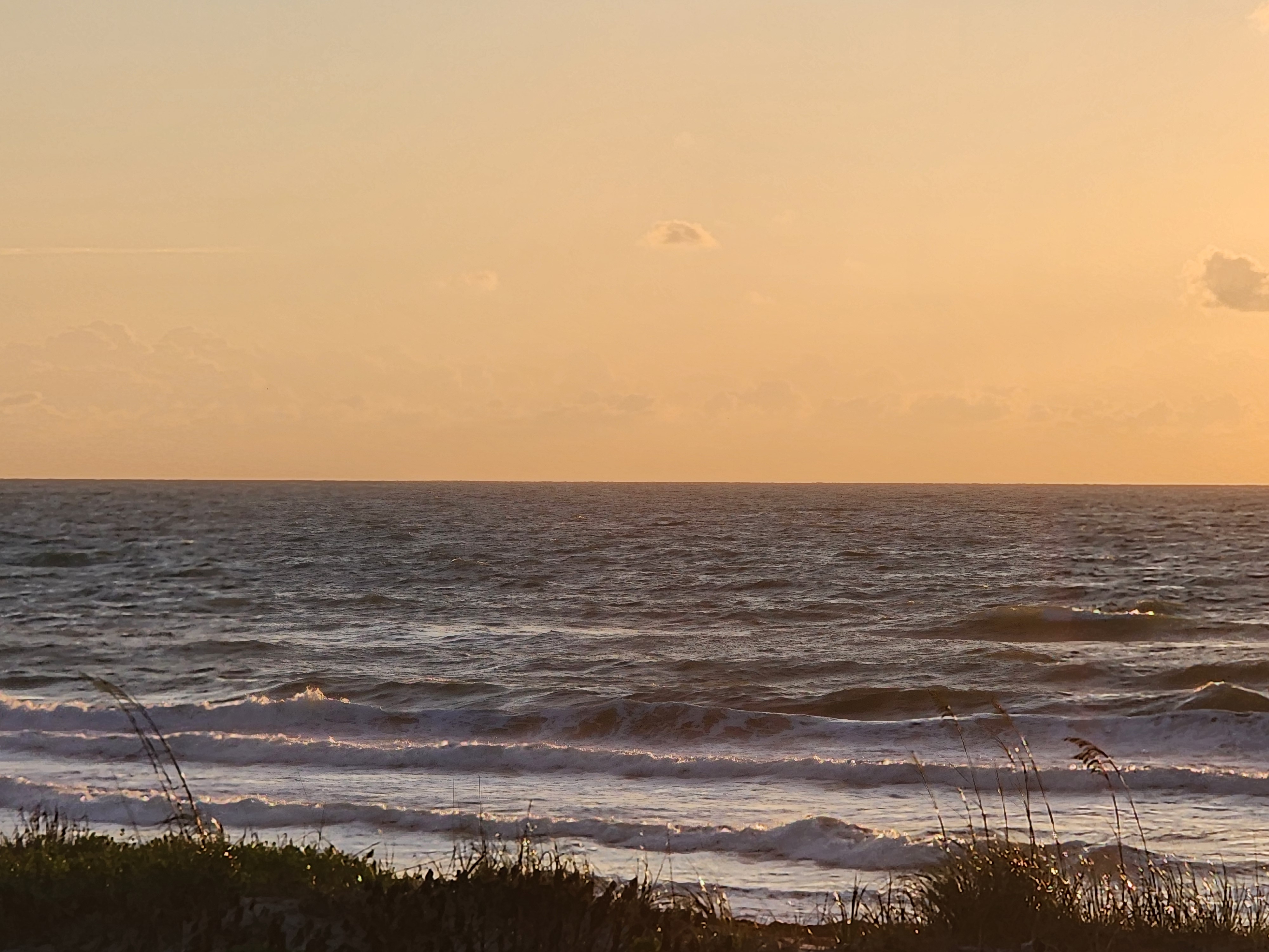 Cocoa Beach surf conditions at Picnic Tables — 2026-05-18